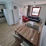Royal Homes 405